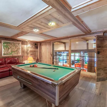 A Le Praz : Piscine, Room, Billard, 6 Adultes + 2 Enfants, Proche Pistes - Fr-1-568-14 * Courchevel