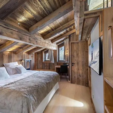 A Le Praz : Piscine, Room, Billard, 6 Adultes + 2 Enfants, Proche Pistes - Fr-1-568-14 Chalet Courchevel